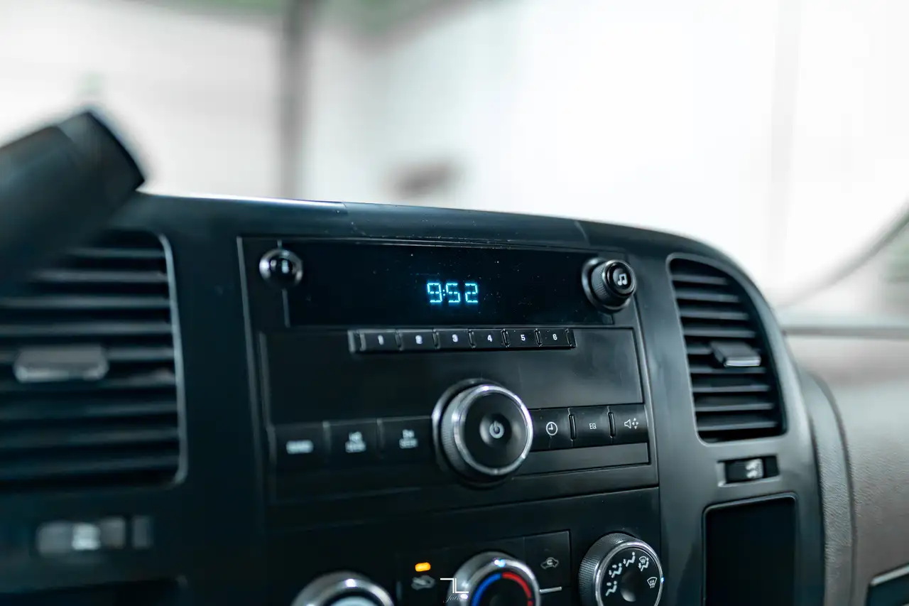 GMC Sierra 3500HD снимка GMC Sierra 3500HD
