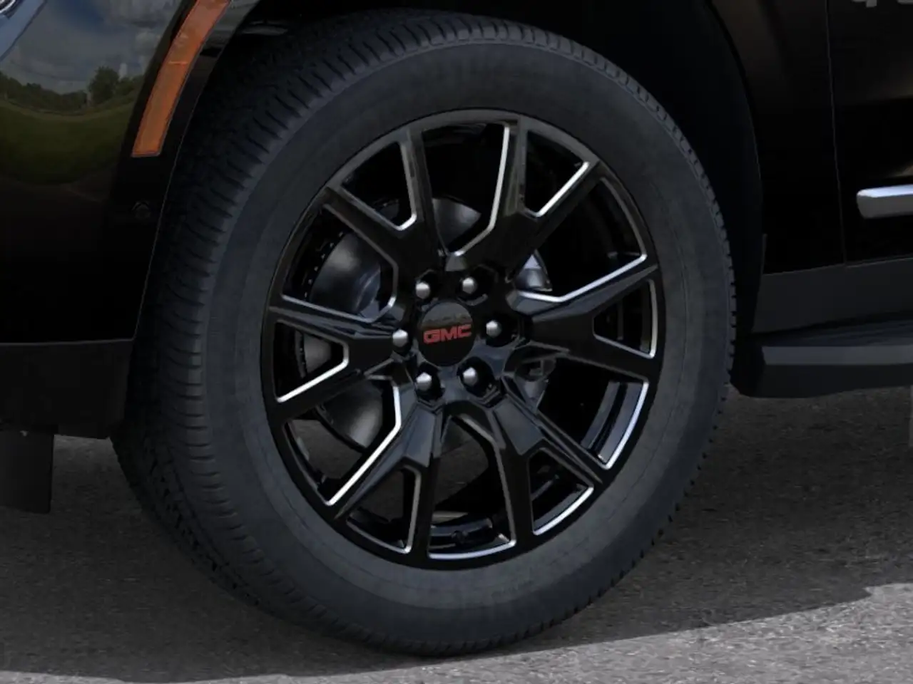 GMC Yukon photo GMC Yukon