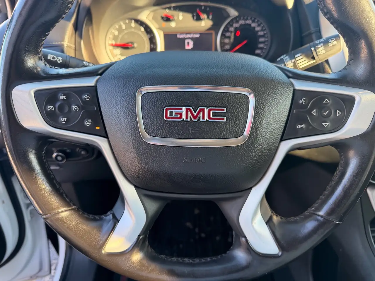 GMC Terrain снимка GMC Terrain