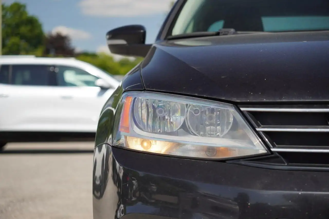 Volkswagen Jetta photo Volkswagen Jetta