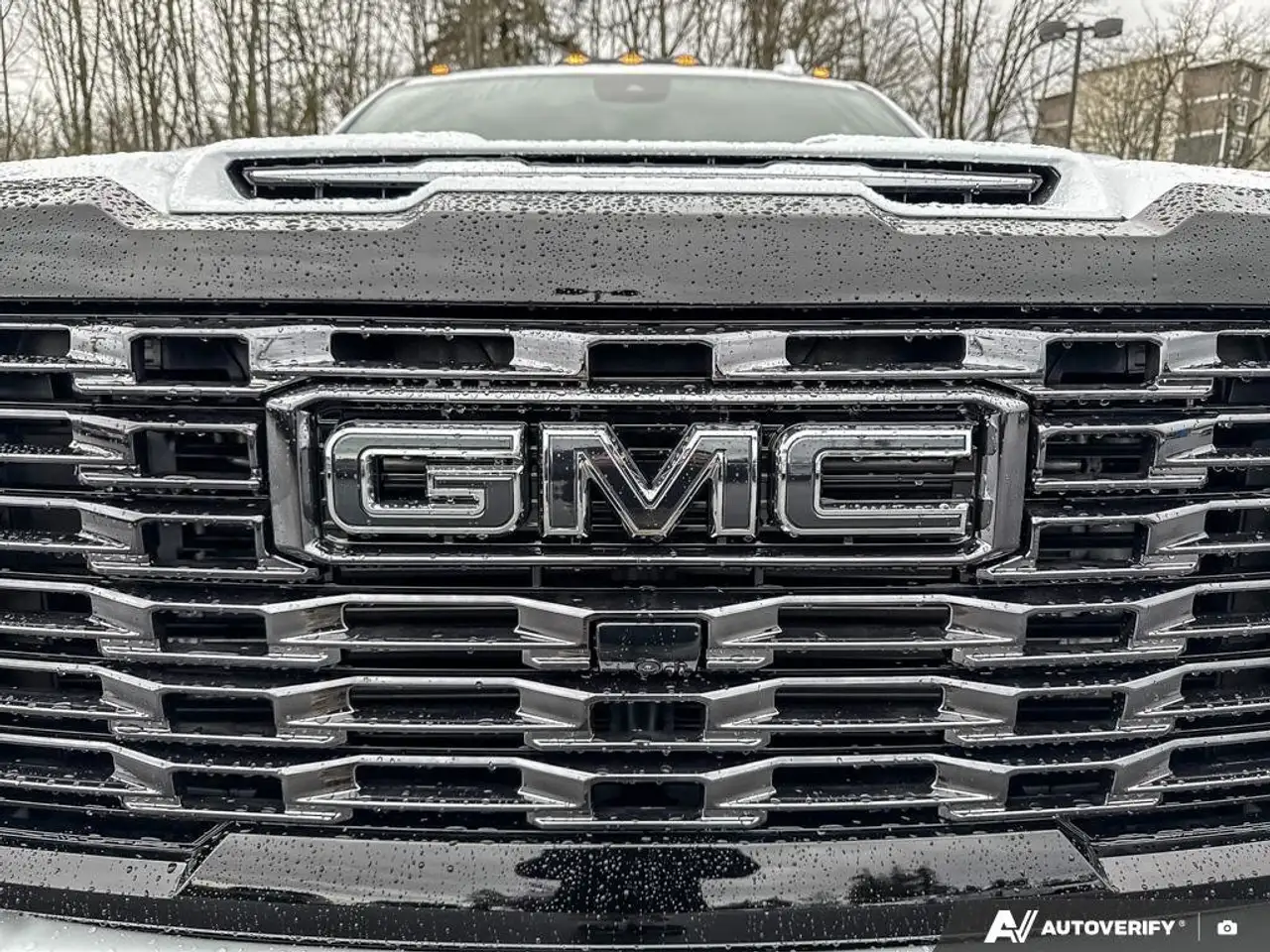 GMC Sierra 3500HD снимка GMC Sierra 3500HD