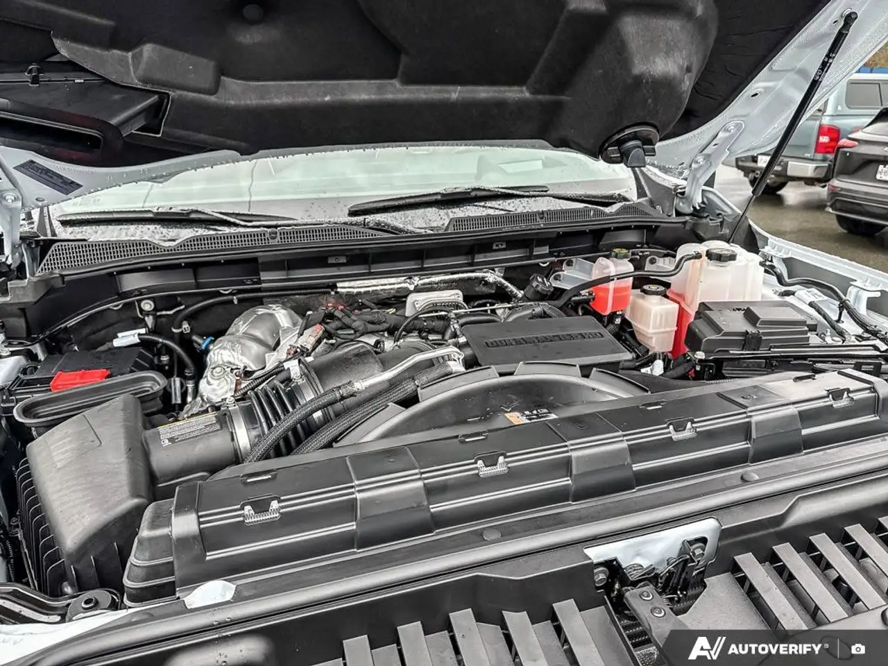 GMC Sierra 3500HD снимка GMC Sierra 3500HD