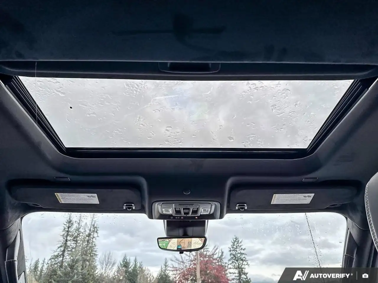 GMC Sierra 3500HD снимка GMC Sierra 3500HD