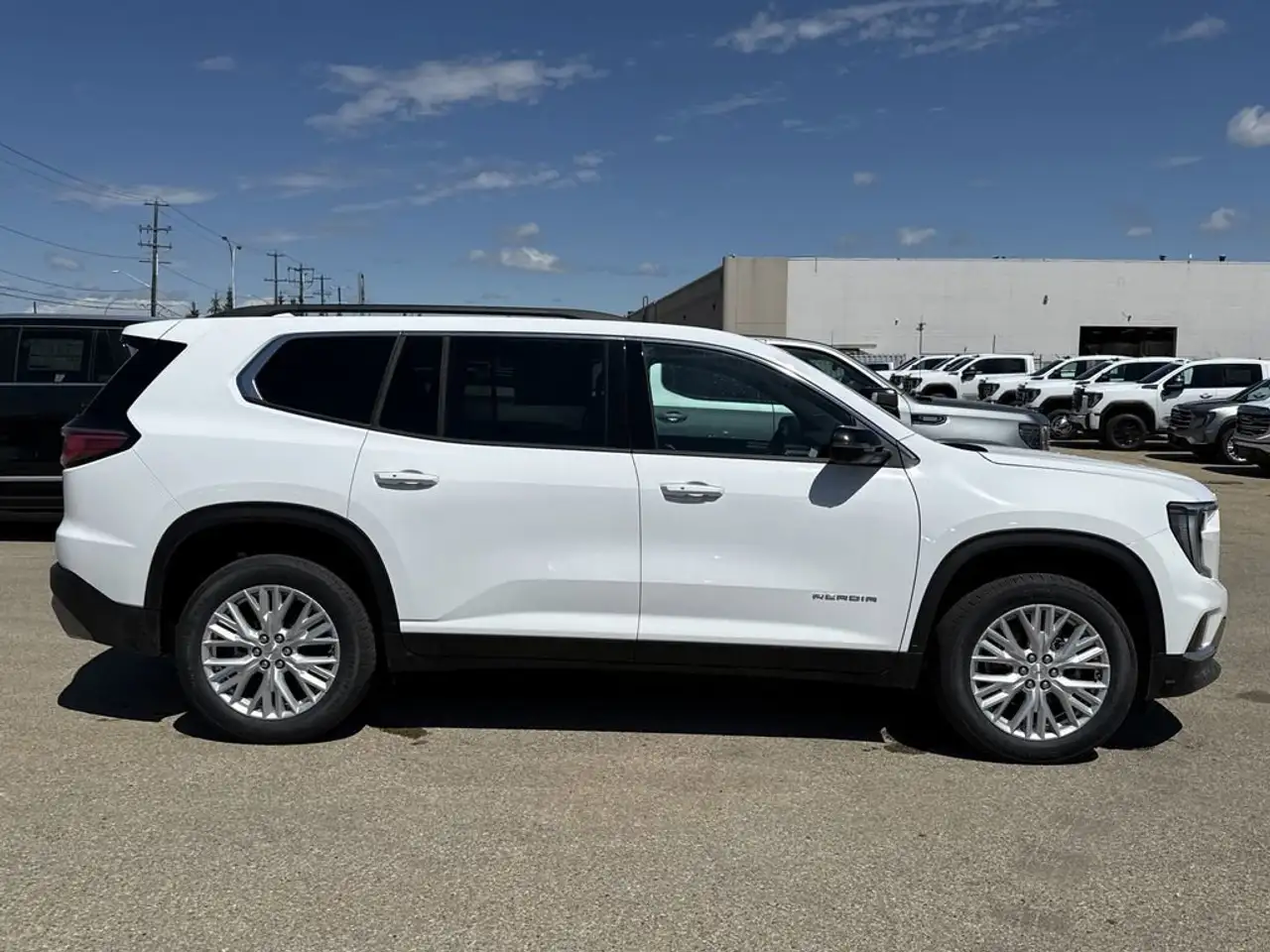 GMC Acadia снимка GMC Acadia