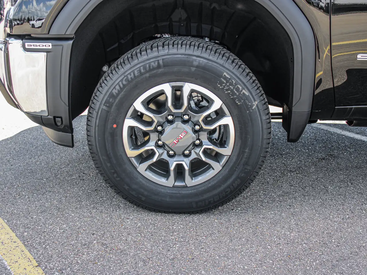 GMC Sierra 3500HD fotografie GMC Sierra 3500HD