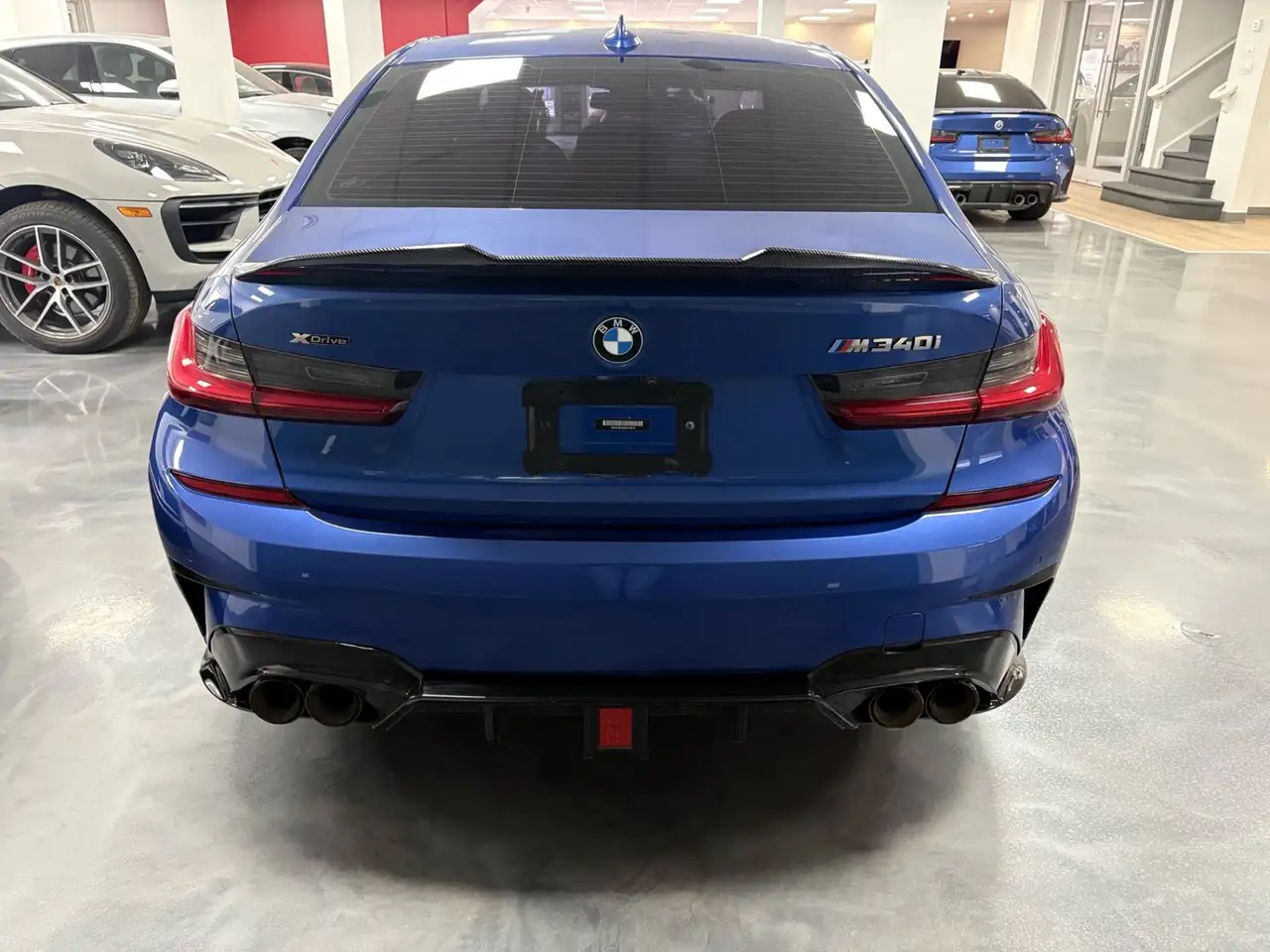 BMW 3 Series photo BMW 3 Series