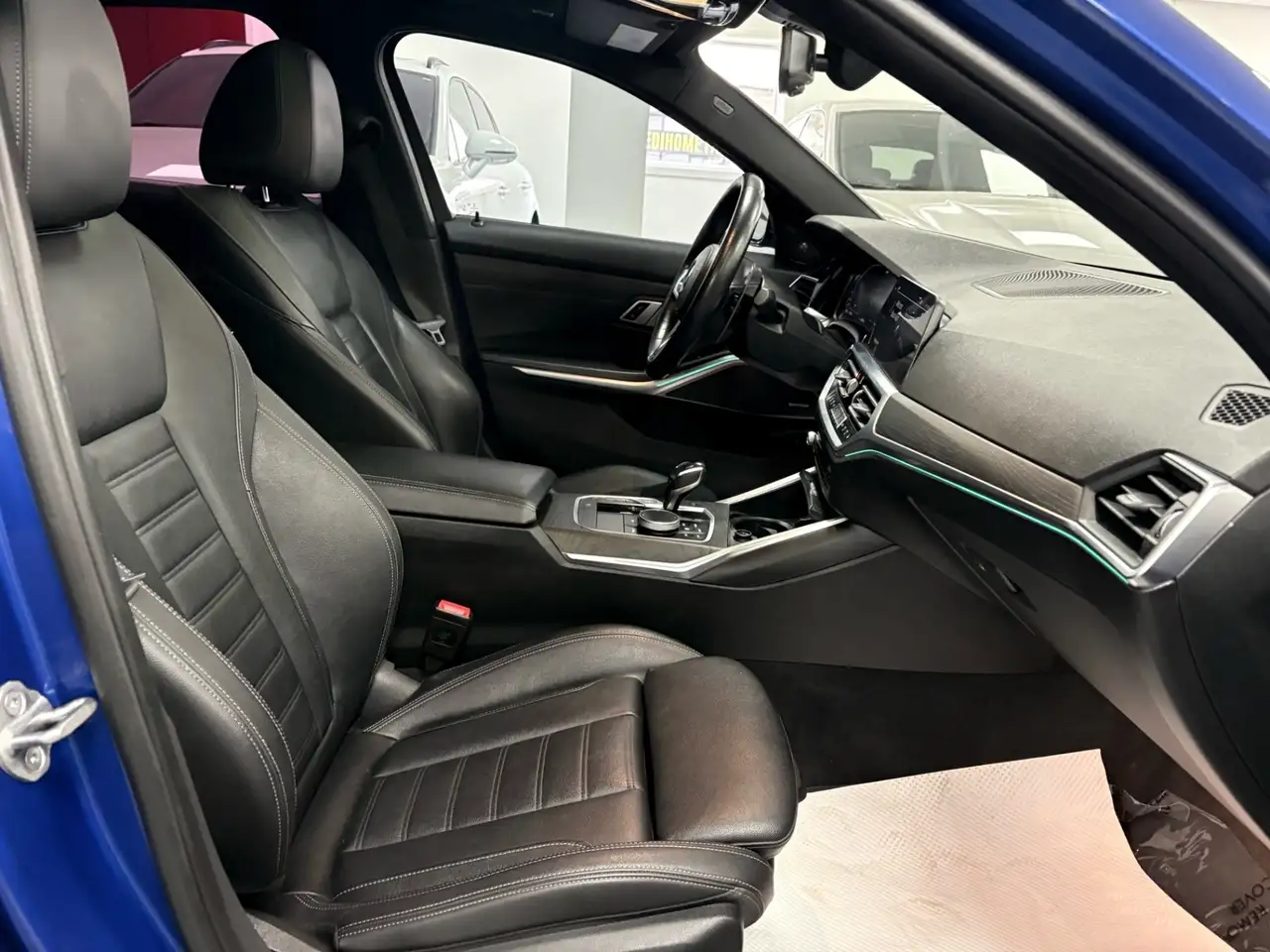 BMW 3 Series photo BMW 3 Series
