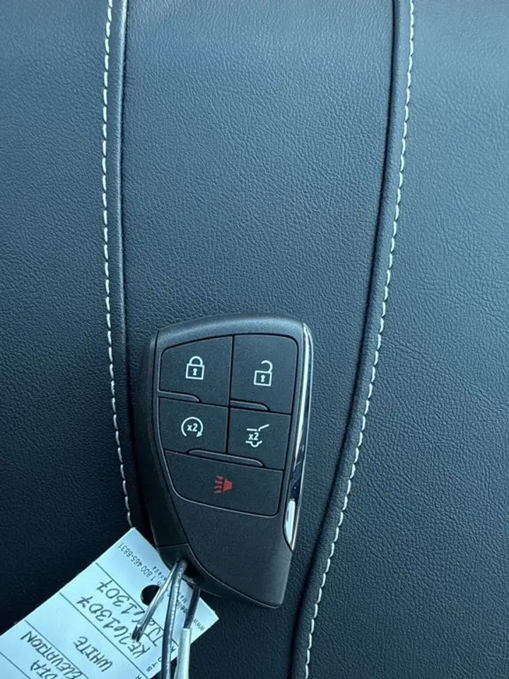 GMC Acadia снимка GMC Acadia