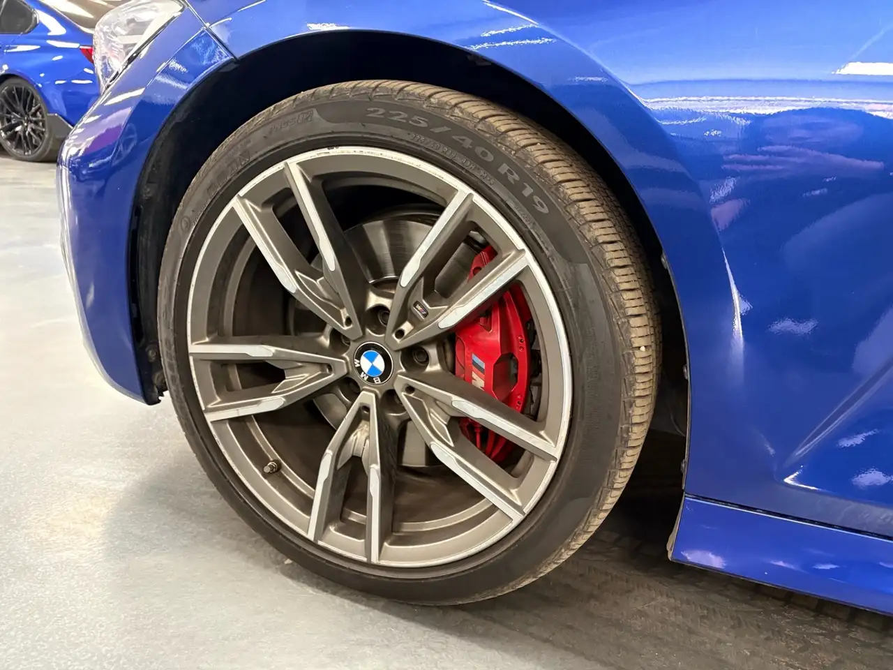 BMW 3 Series photo BMW 3 Series