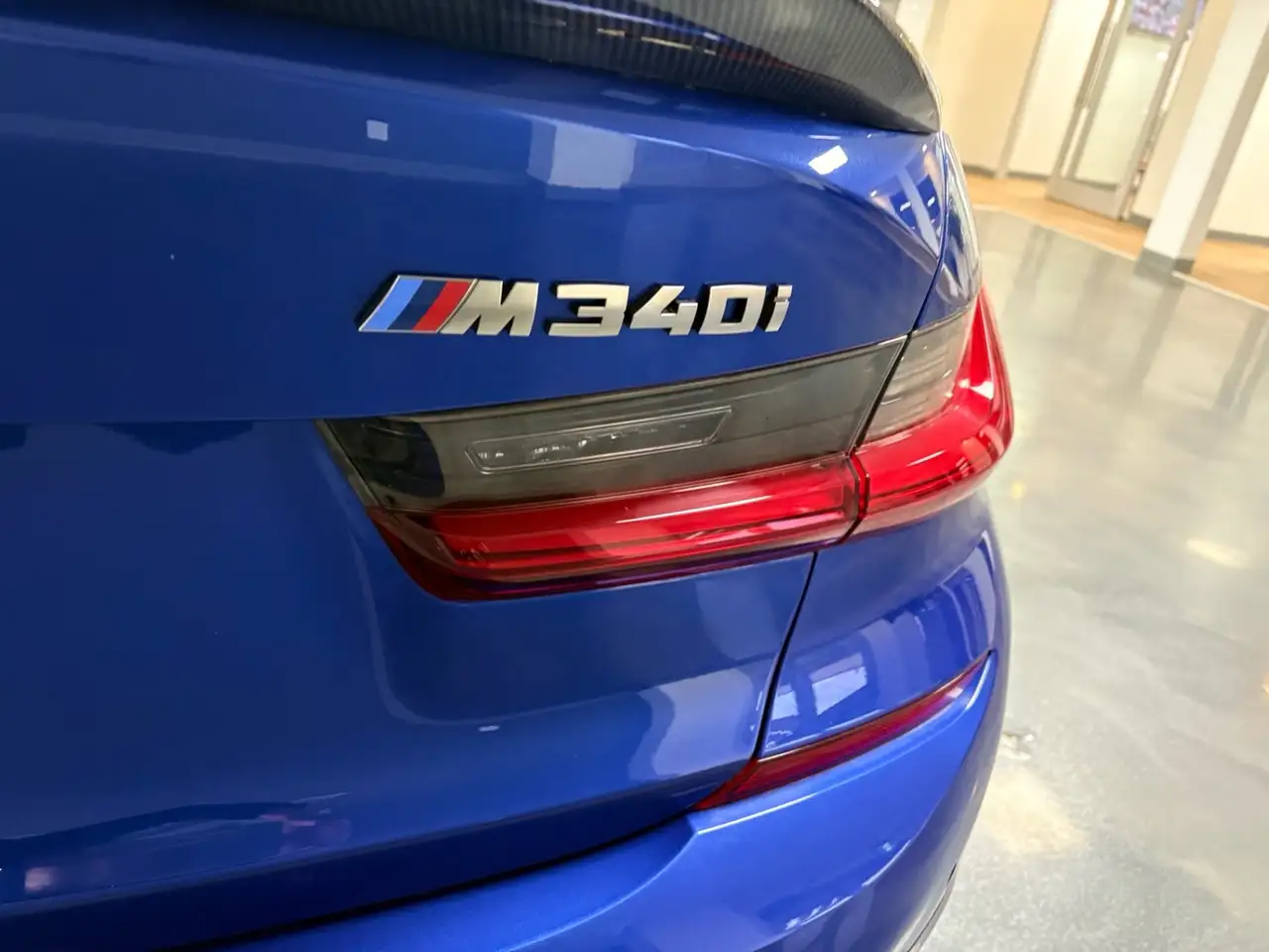 BMW 3 Series photo BMW 3 Series