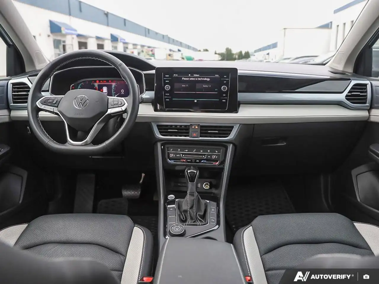 Volkswagen Taos снимка Volkswagen Taos