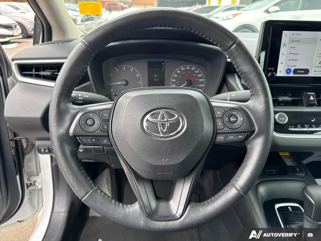 Toyota Corolla снимка Toyota Corolla