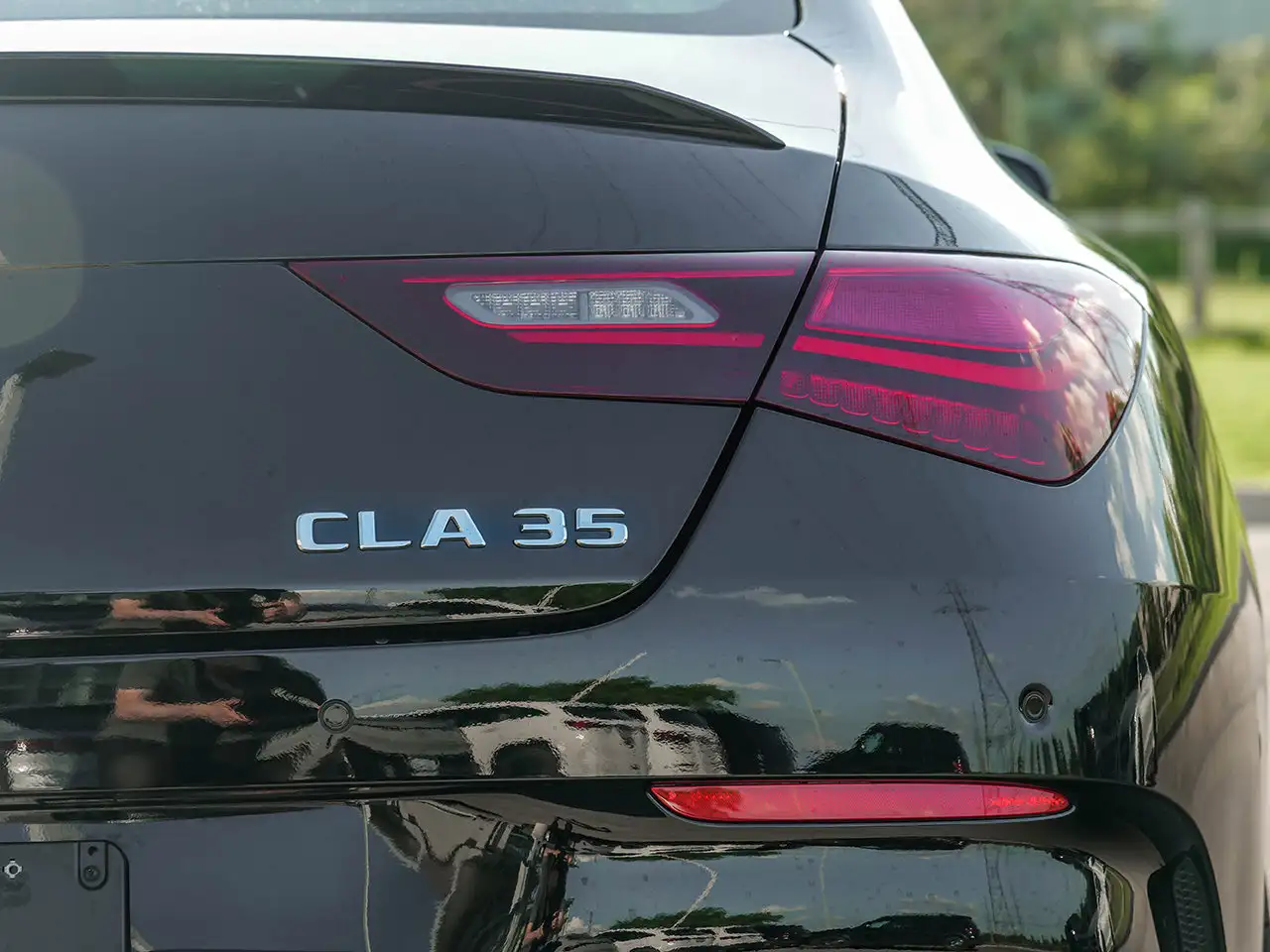 Mercedes-Benz CLA photo Mercedes-Benz CLA
