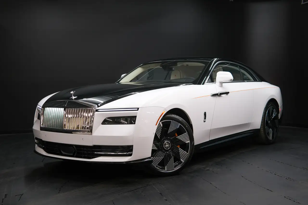 2026 Rolls-Royce Spectre снимка 2026 Rolls-Royce Spectre