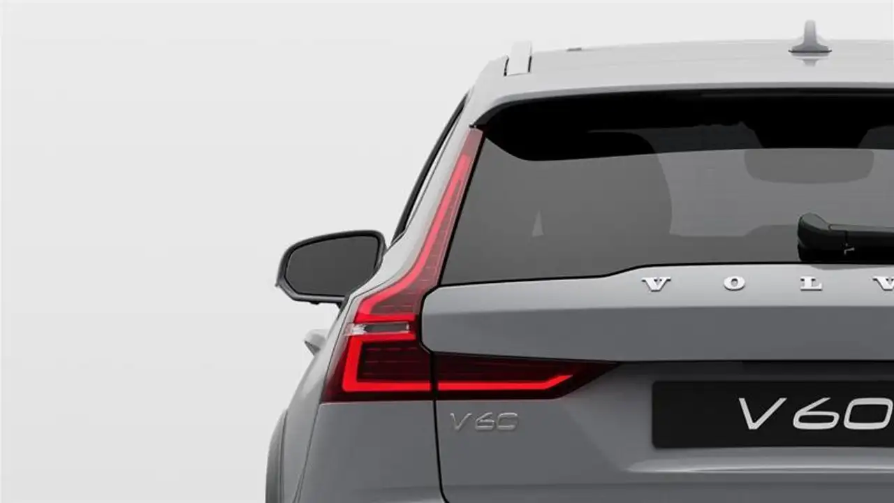 Volvo V60 Cross Country photo Volvo V60 Cross Country