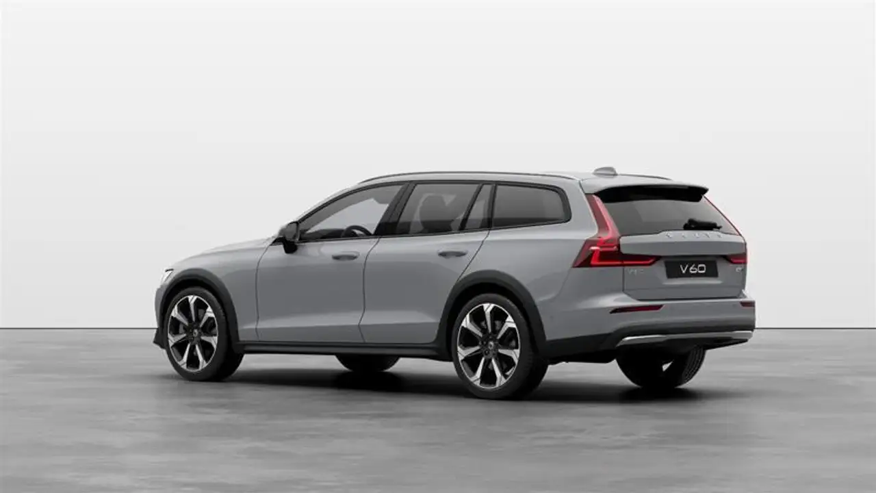 Volvo V60 Cross Country photo Volvo V60 Cross Country