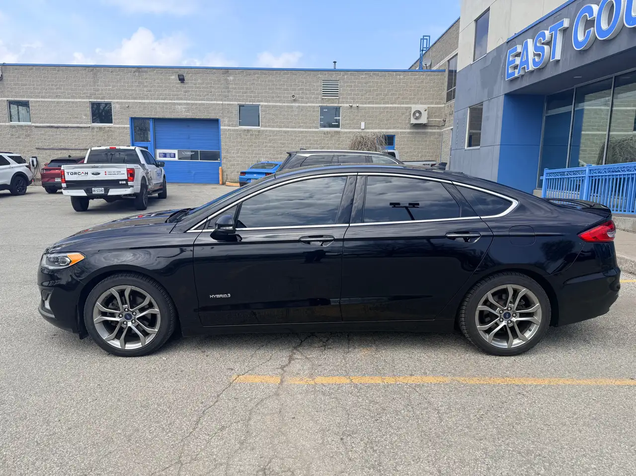 Ford Fusion Hybrid снимка Ford Fusion Hybrid