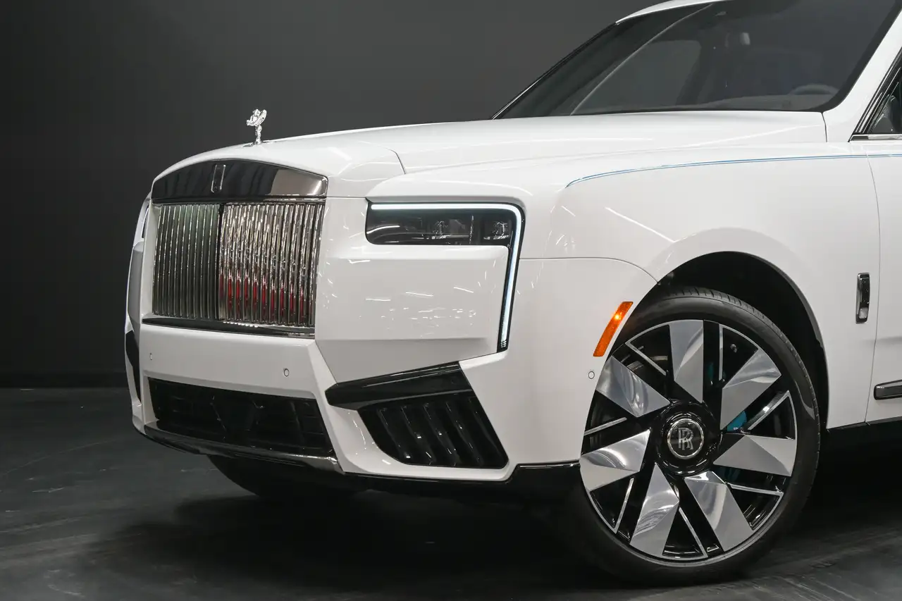 Rolls-Royce Cullinan fotografie Rolls-Royce Cullinan