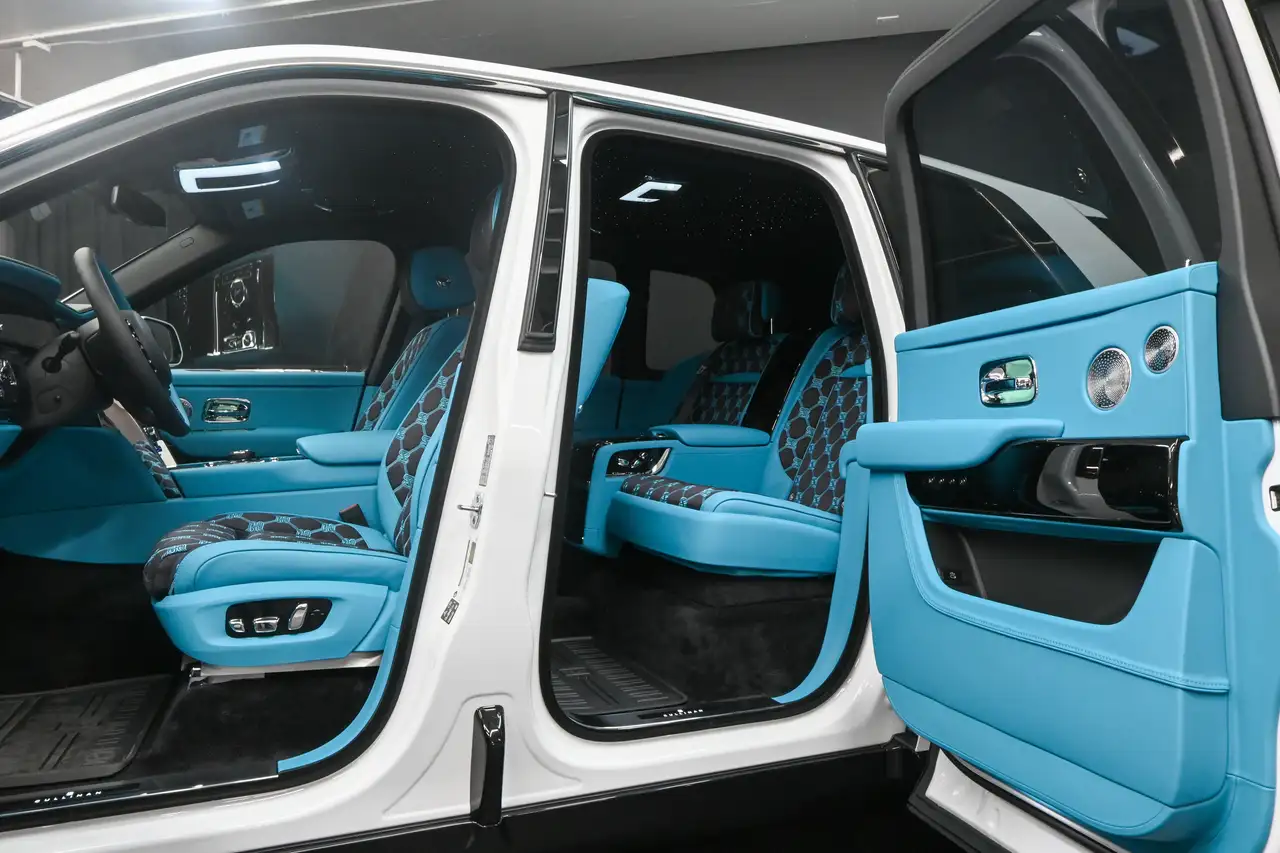 Rolls-Royce Cullinan fotografie Rolls-Royce Cullinan