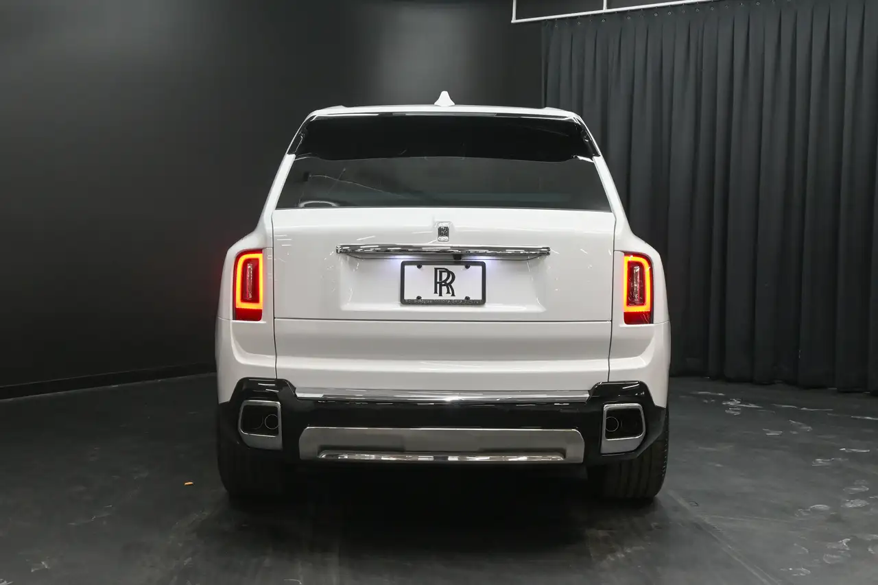 Rolls-Royce Cullinan fotografie Rolls-Royce Cullinan