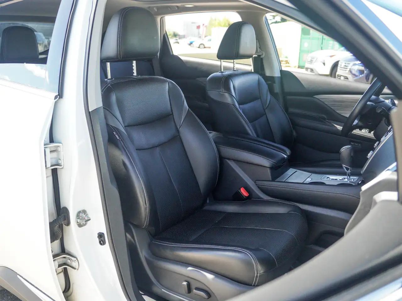 Nissan Murano снимка Nissan Murano