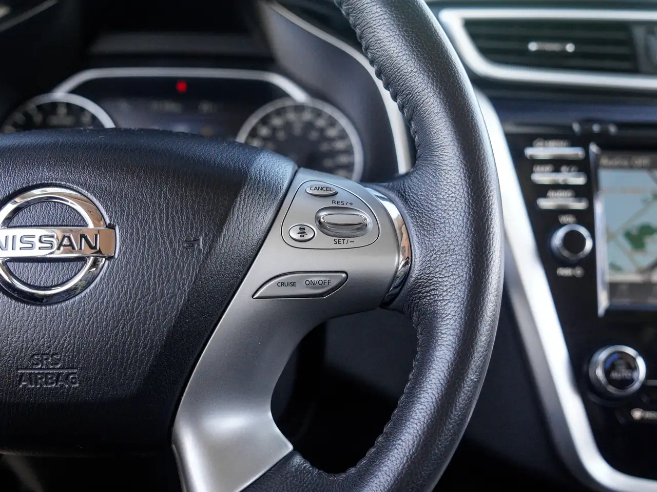 Nissan Murano снимка Nissan Murano