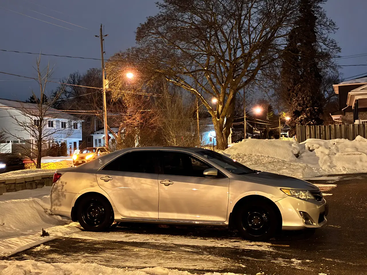 Toyota Camry снимка Toyota Camry
