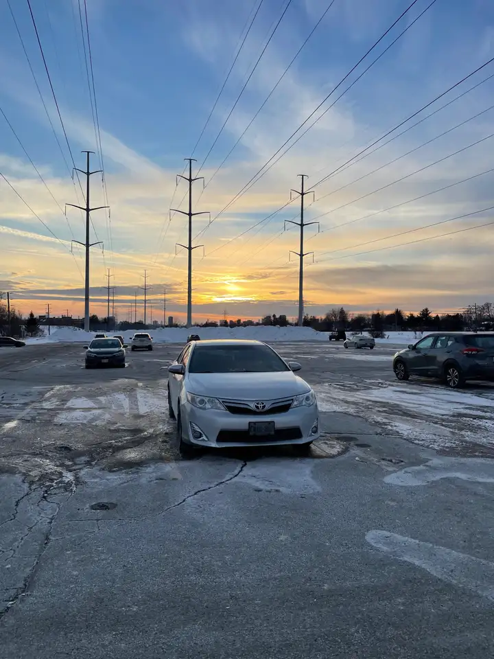 Toyota Camry снимка Toyota Camry
