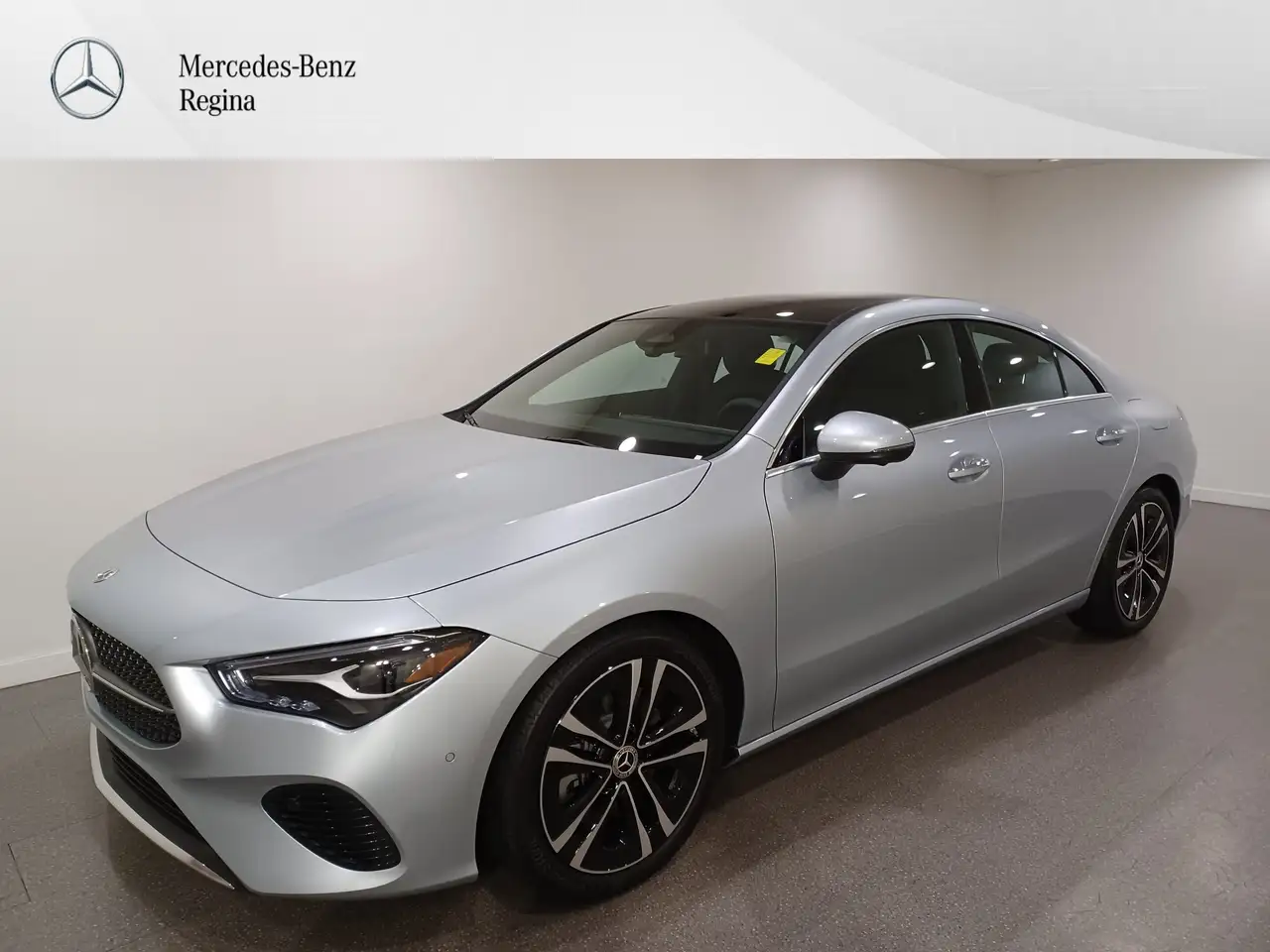 Mercedes-Benz CLA photo Mercedes-Benz CLA