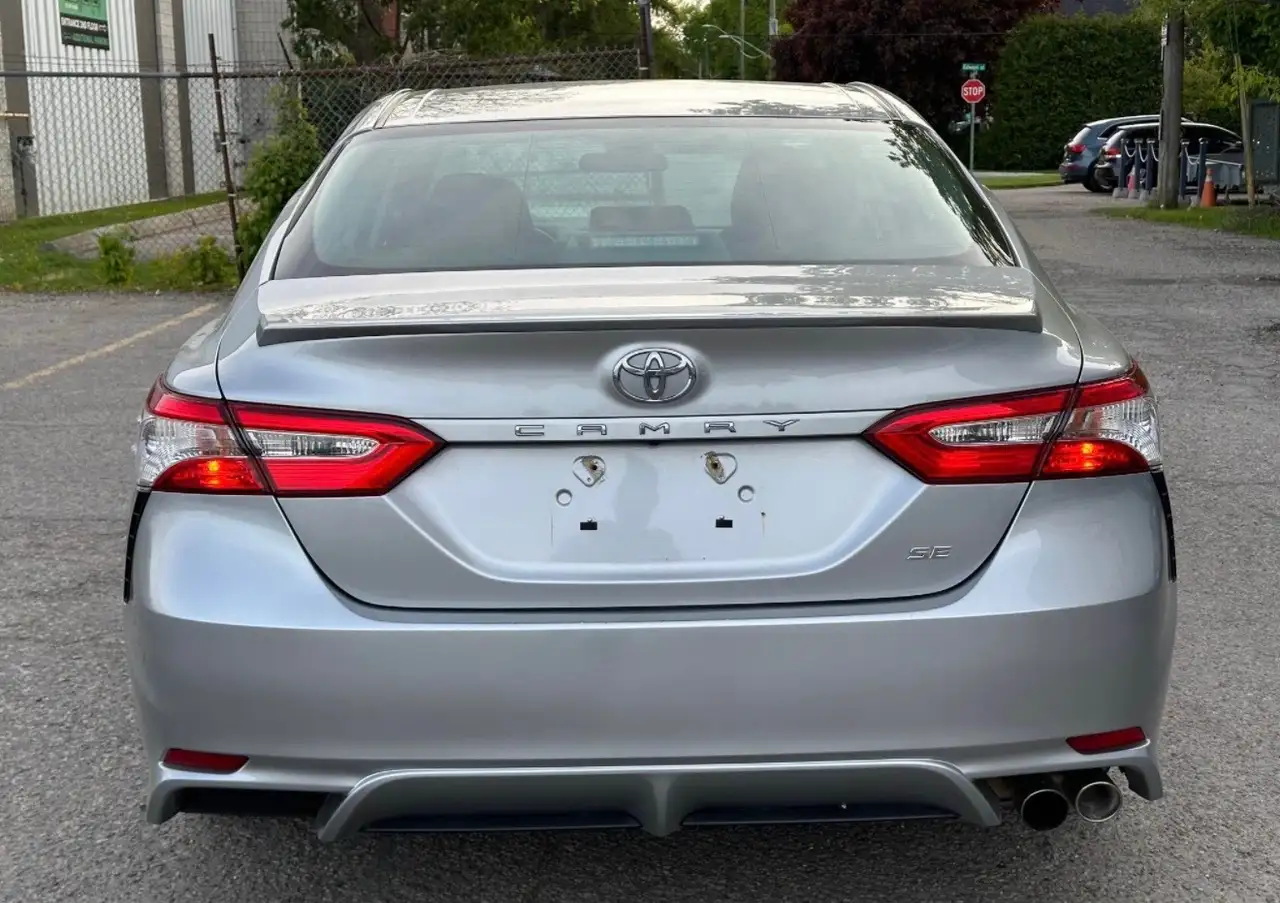 Toyota Camry снимка Toyota Camry