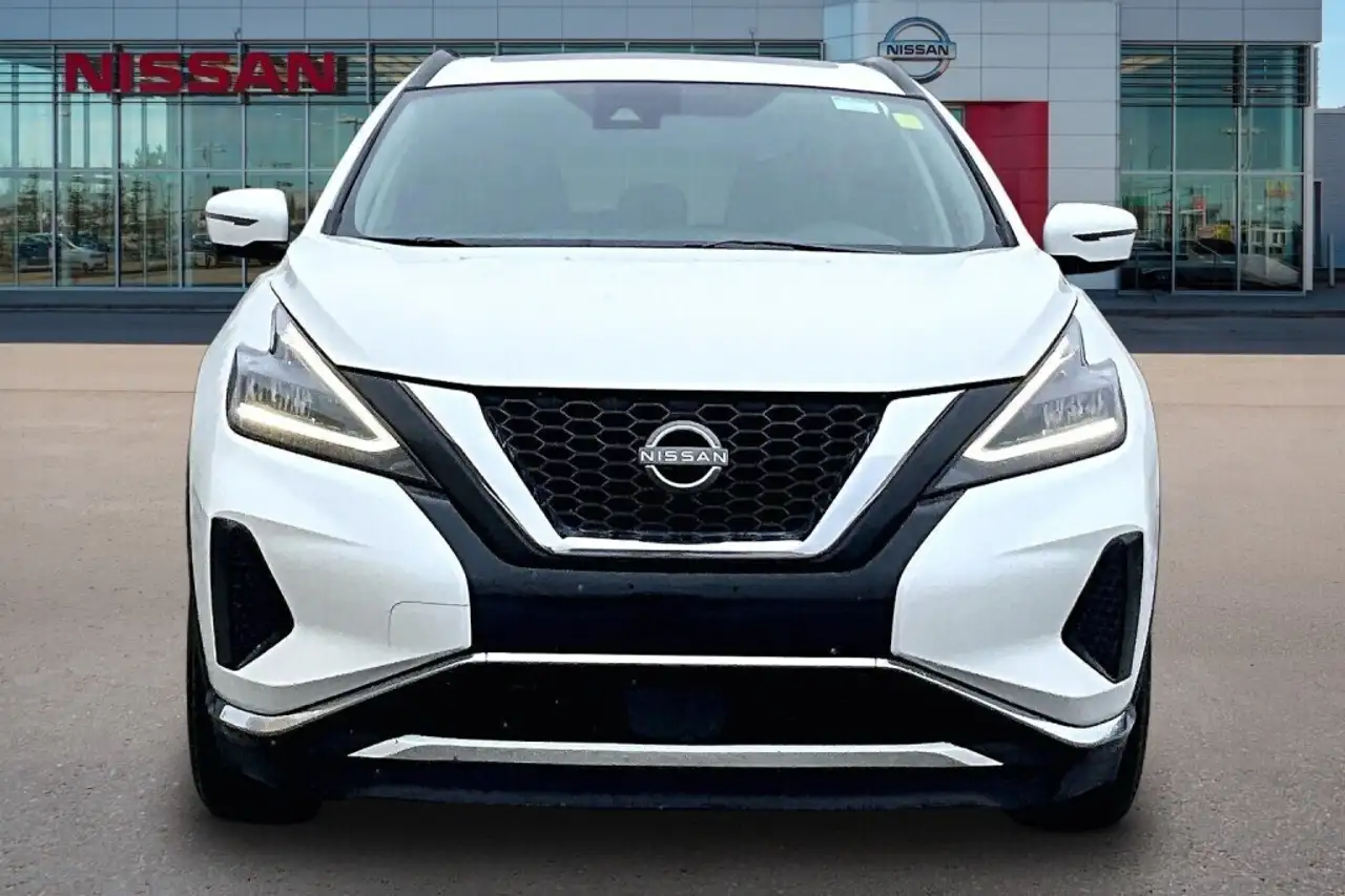Nissan Murano снимка Nissan Murano