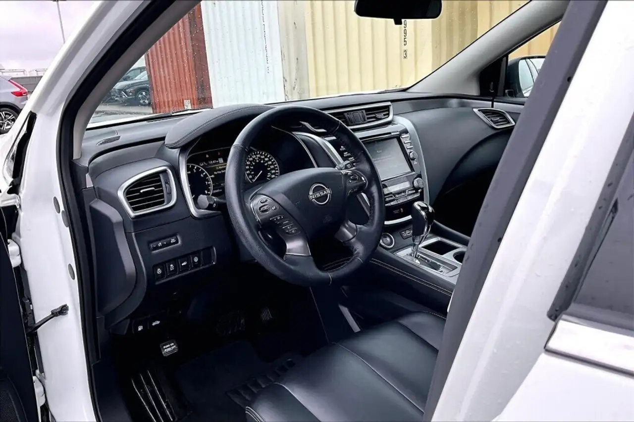 Nissan Murano снимка Nissan Murano