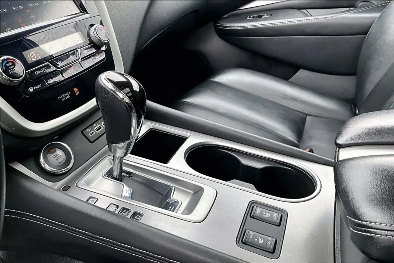 Nissan Murano снимка Nissan Murano