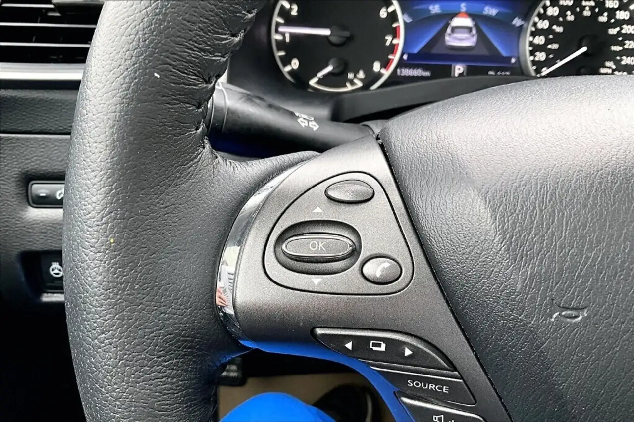 Nissan Murano снимка Nissan Murano