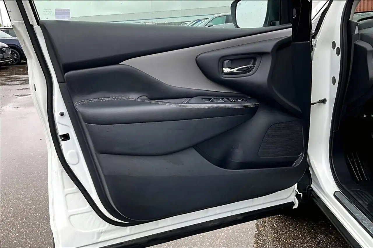 Nissan Murano снимка Nissan Murano