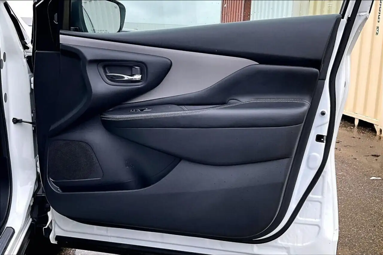 Nissan Murano снимка Nissan Murano