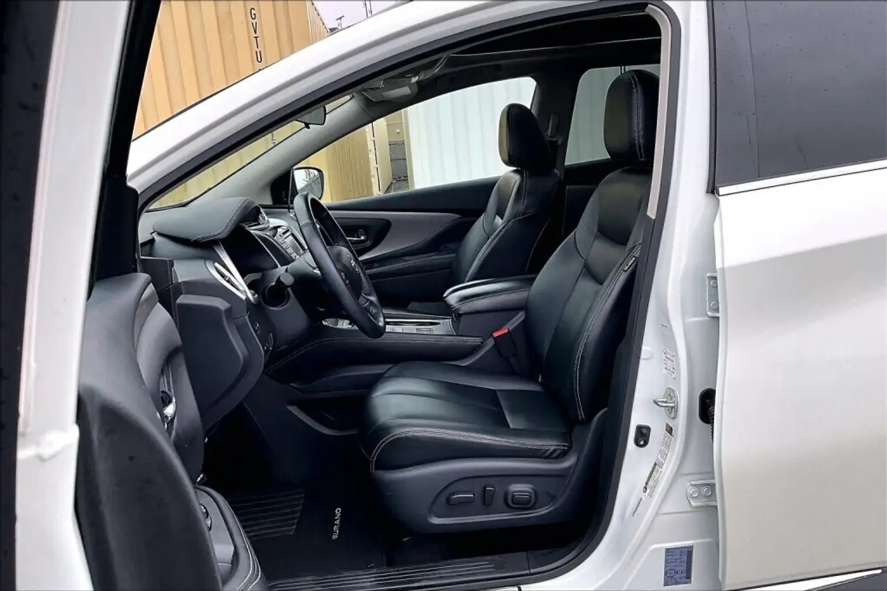 Nissan Murano снимка Nissan Murano