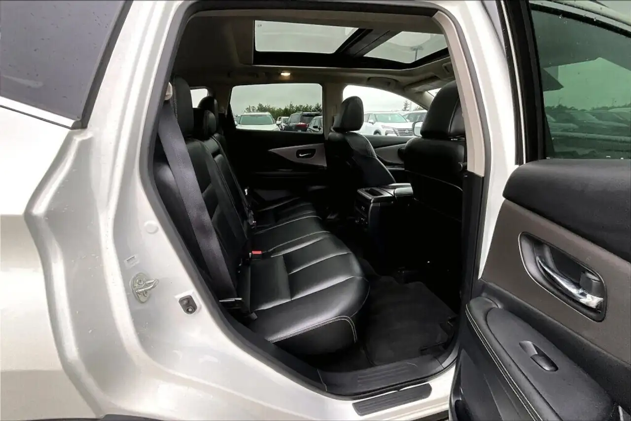 Nissan Murano снимка Nissan Murano