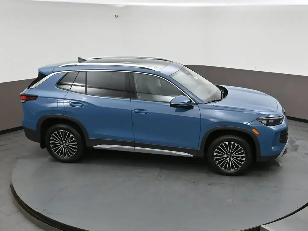 Volkswagen Tiguan снимка Volkswagen Tiguan