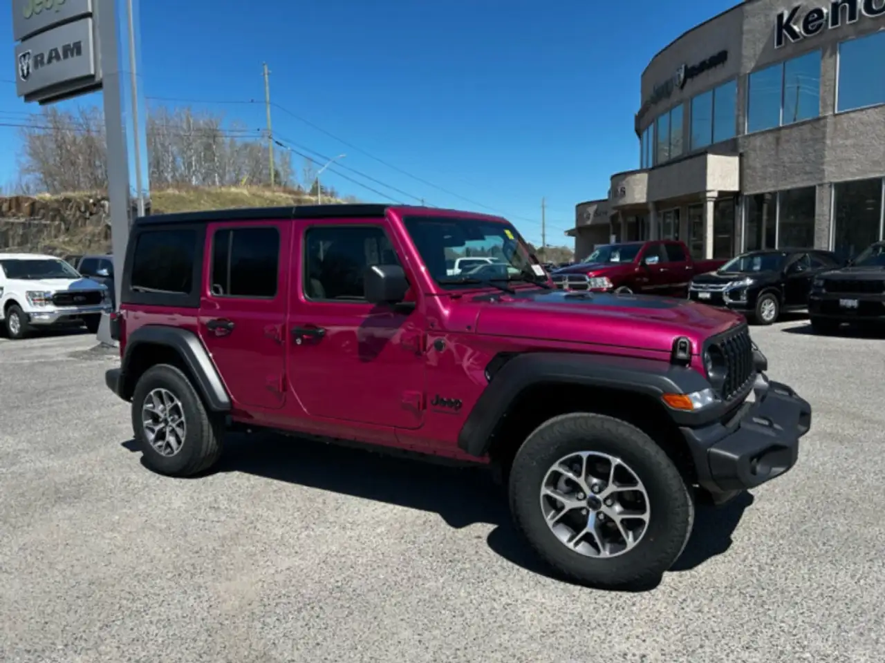 Jeep Wrangler photo Jeep Wrangler