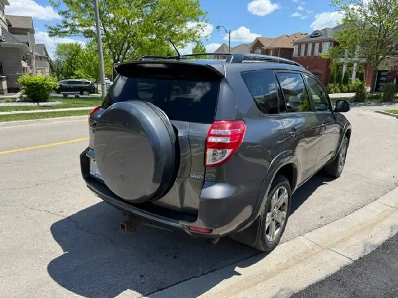Toyota RAV 4 снимка Toyota RAV 4