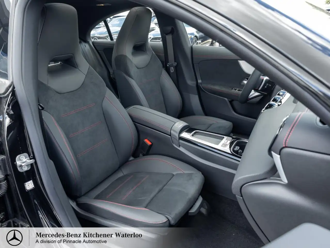 Mercedes-Benz CLA photo Mercedes-Benz CLA