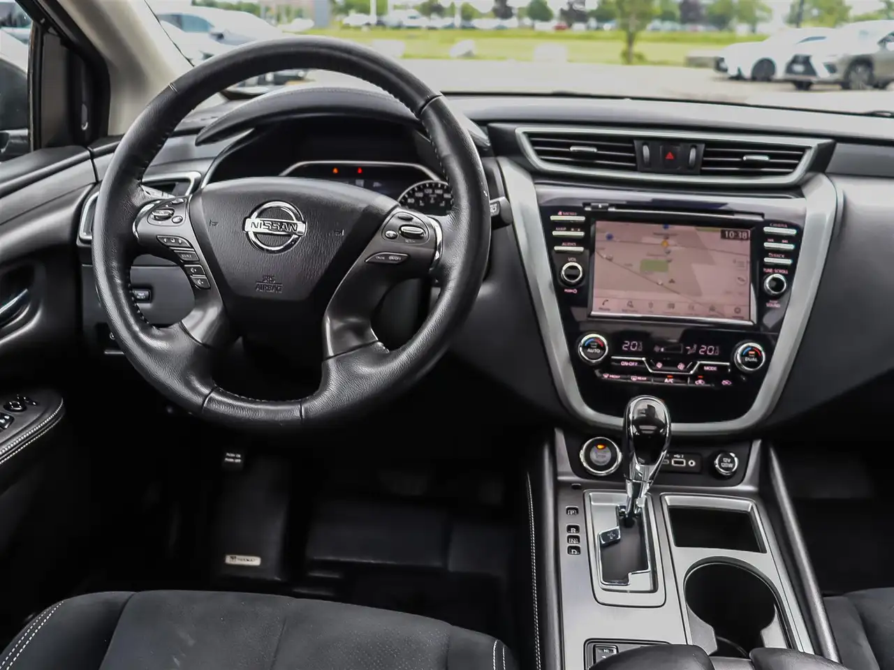 Nissan Murano снимка Nissan Murano