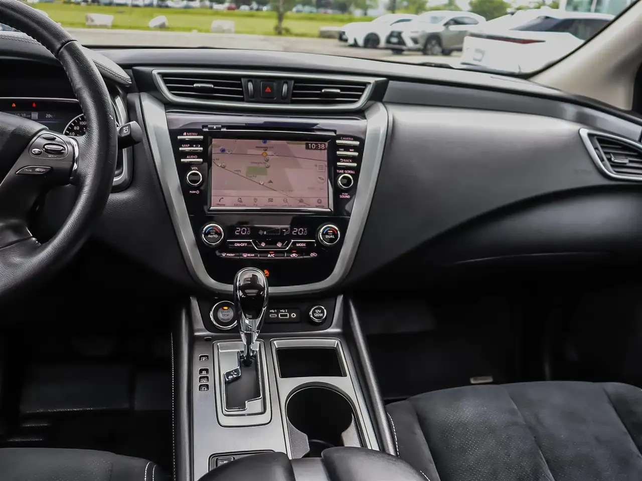 Nissan Murano снимка Nissan Murano