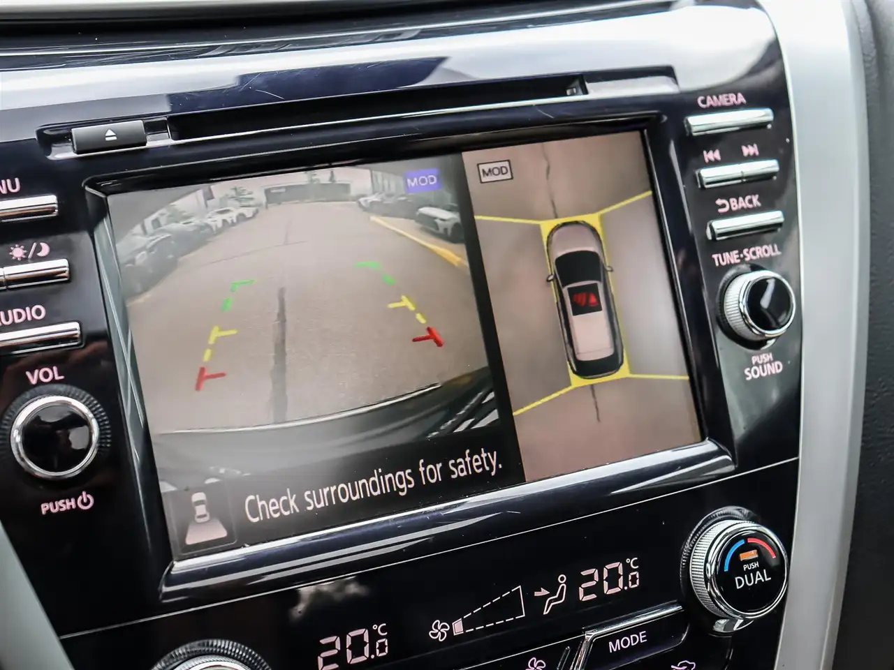 Nissan Murano снимка Nissan Murano