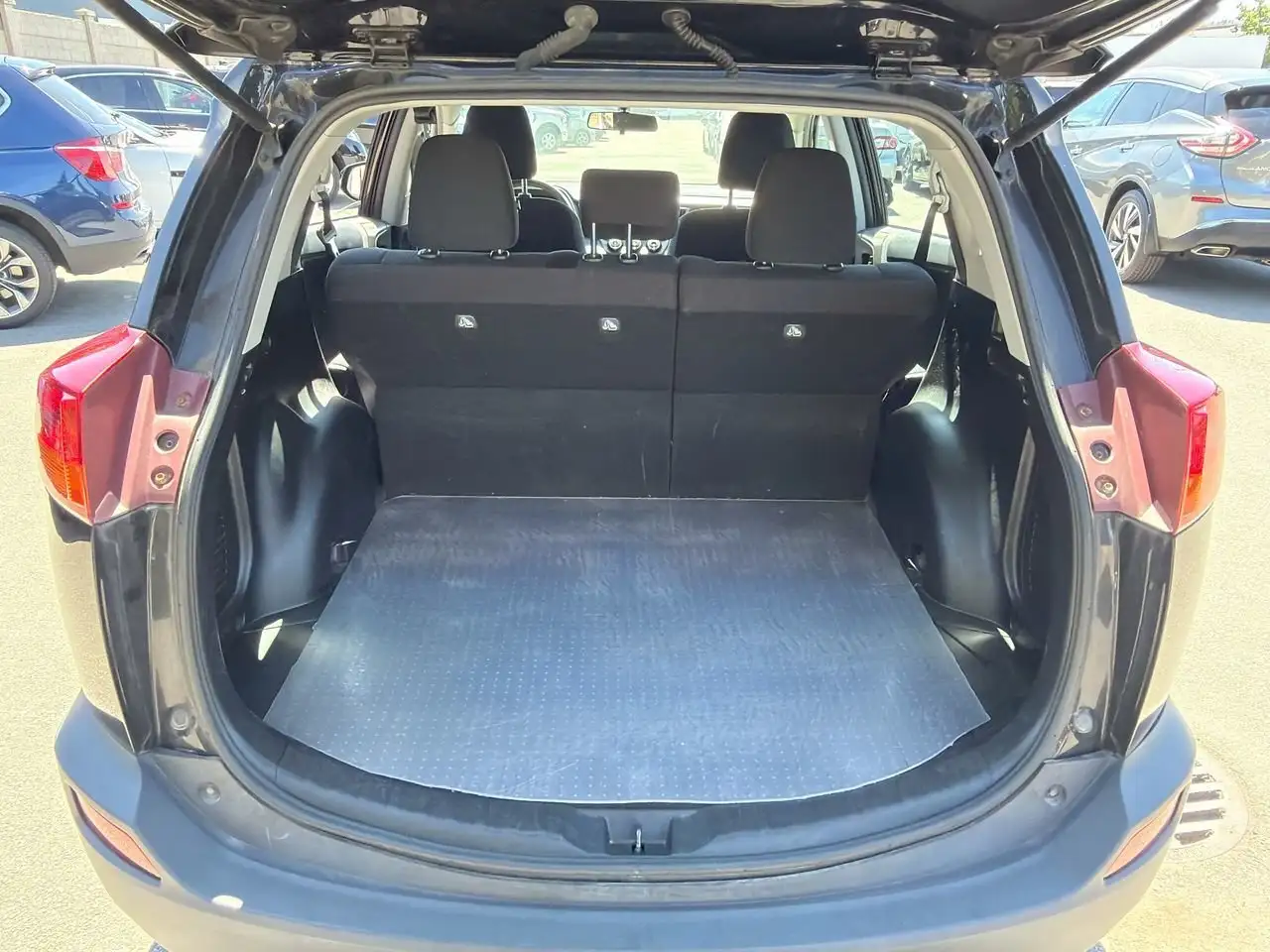 Toyota RAV 4 photo Toyota RAV 4