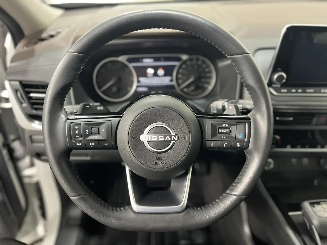 Nissan Rogue fotografie Nissan Rogue