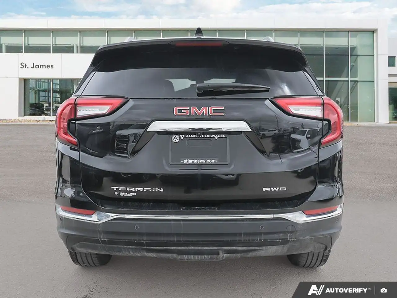 GMC Terrain photo GMC Terrain