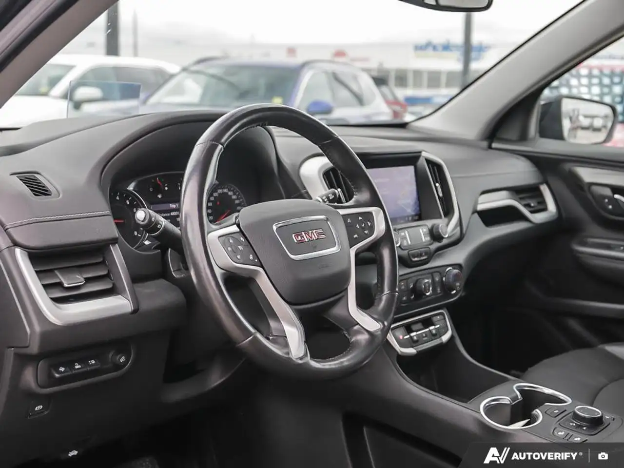 GMC Terrain photo GMC Terrain