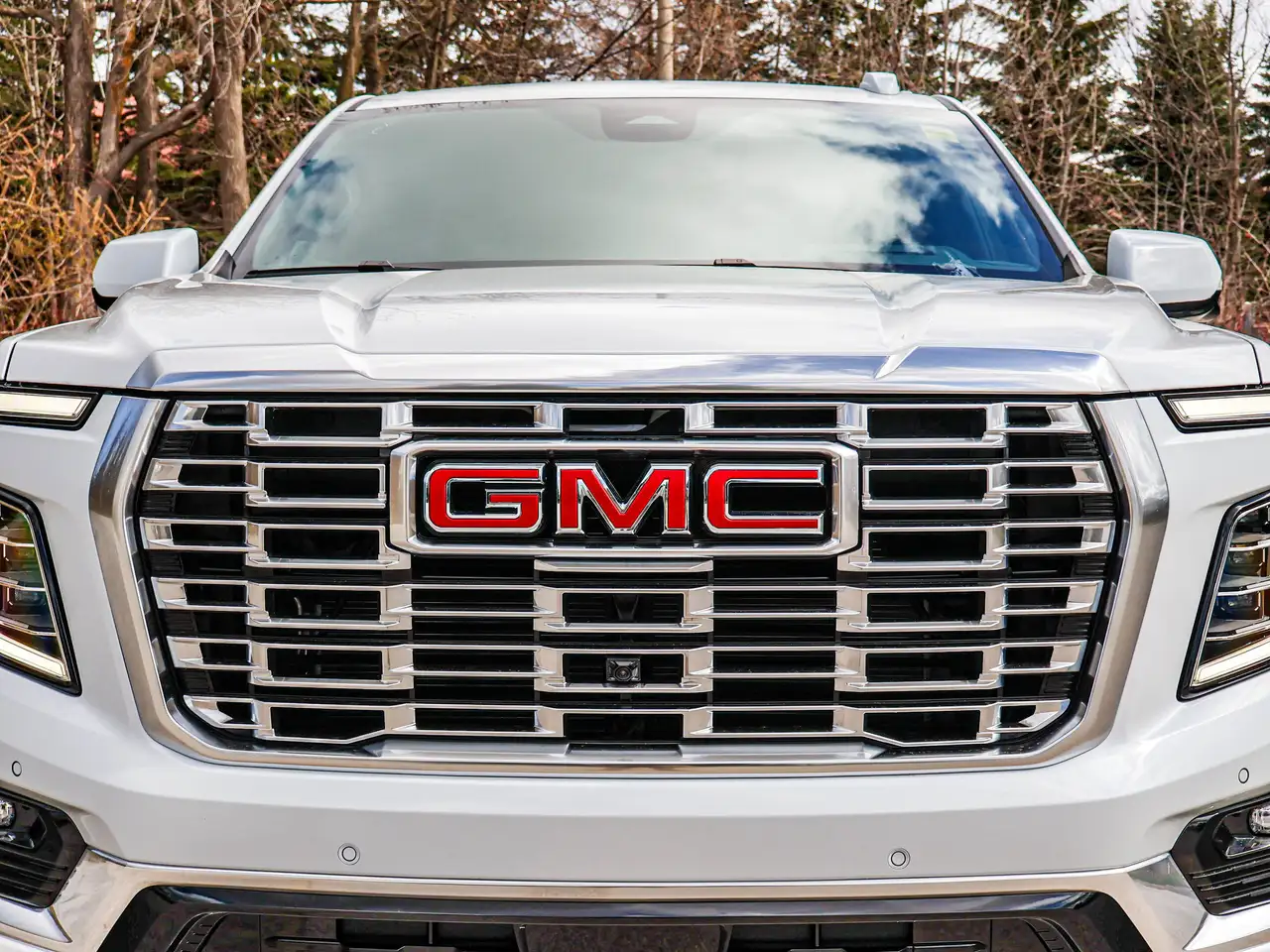 GMC Yukon photo GMC Yukon